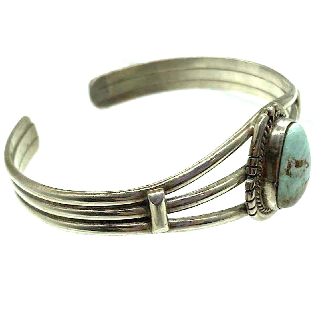 Navajo jewelry, Zuni Jewelry, Old Pawn Navajo, Old Pawn Zuni, Navajo Turquoise Rings, Navajo turquoise jewelry, Zuni turquoise jewelry, American Indian Jewelry, Navajo Bracelets, Zuni Bracelets, Navajo Rings, Zuni Rings, Old Pawn jewelry, Navajo Necklaces, Zuni Necklace