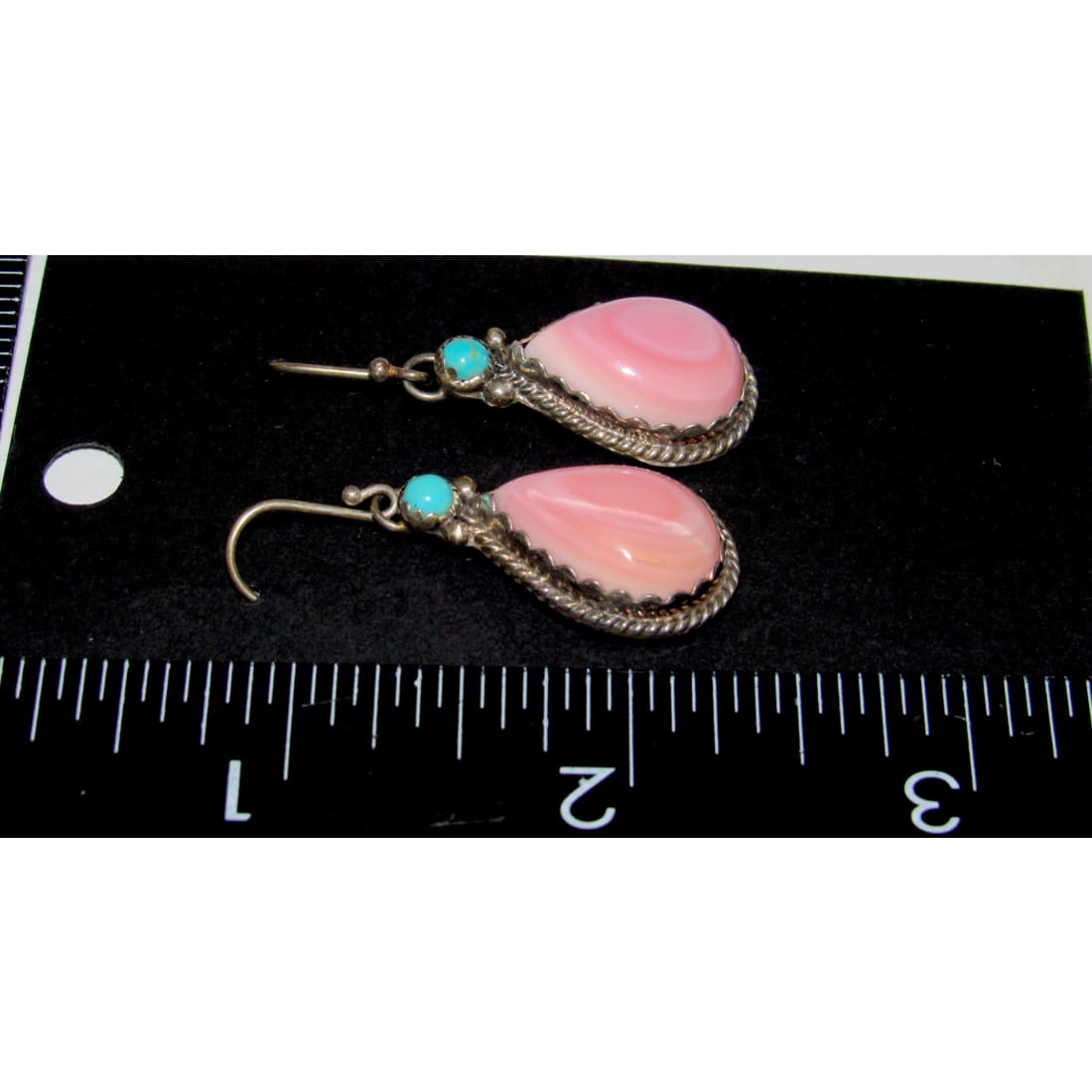 Navajo jewelry, Zuni Jewelry, Old Pawn Navajo, Old Pawn Zuni, Navajo Turquoise Rings, Navajo turquoise jewelry, Zuni turquoise jewelry, American Indian Jewelry, Navajo Bracelets, Zuni Bracelets, Navajo Rings, Zuni Rings, Old Pawn jewelry, Navajo Necklaces, Zuni Necklace