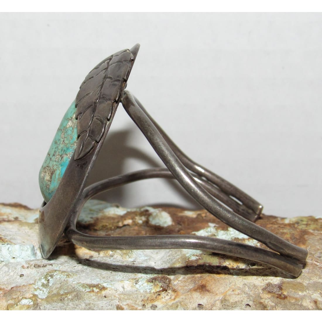 Navajo jewelry, Zuni Jewelry, Old Pawn Navajo, Old Pawn Zuni, Navajo Turquoise Rings, Navajo turquoise jewelry, Zuni turquoise jewelry, American Indian Jewelry, Navajo Bracelets, Zuni Bracelets, Navajo Rings, Zuni Rings, Old Pawn jewelry, Navajo Necklaces, Zuni Necklace