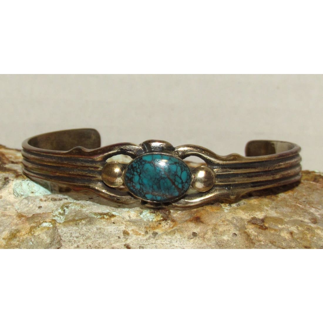 Vintage Navajo Spiderweb Kingman Turquoise Cuff Bracelet Sterling Silver Wilson Begay