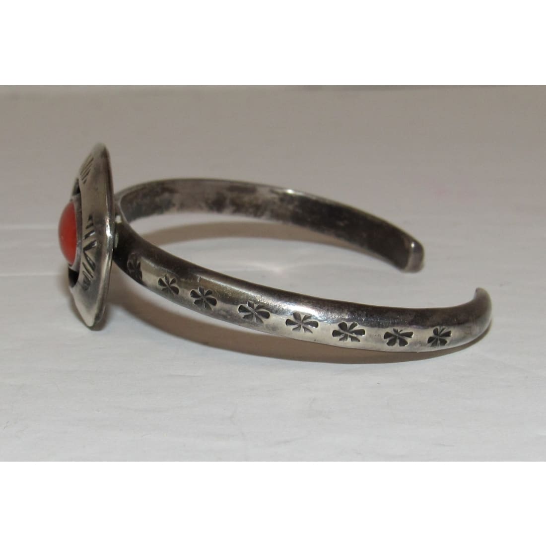 Old Pawn Navajo Coral Stacker Cuff Bracelet Sterling Silver