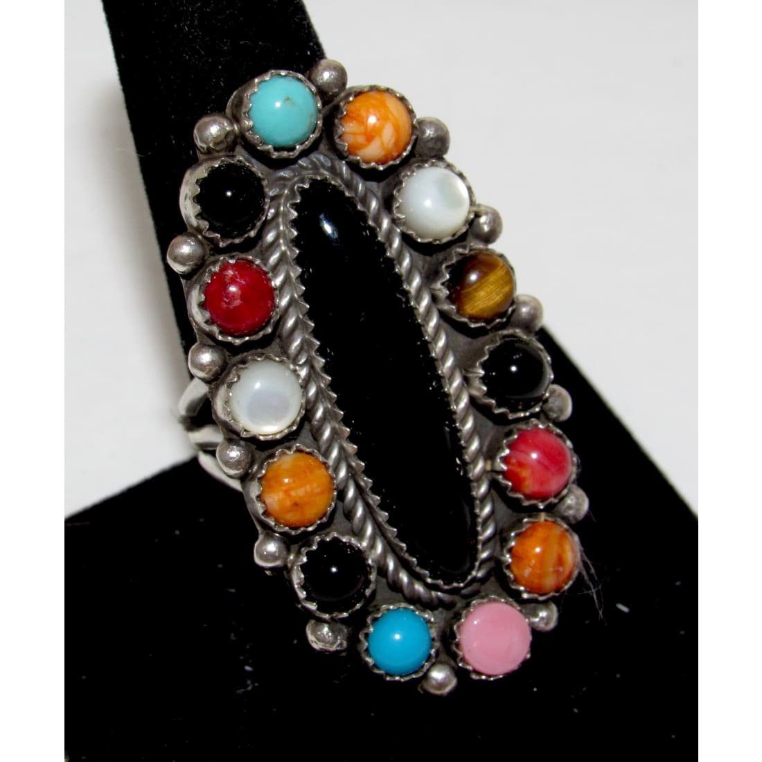 Navajo jewelry, Zuni Jewelry, Old Pawn Navajo, Old Pawn Zuni, Navajo Turquoise Rings, Navajo turquoise jewelry, Zuni turquoise jewelry, American Indian Jewelry, Navajo Bracelets, Zuni Bracelets, Navajo Rings, Zuni Rings, Old Pawn jewelry, Navajo Necklaces, Zuni Necklace