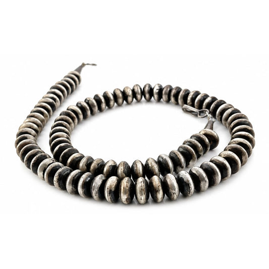 Vintage Handmade Navajo Pearls Necklace Sterling Silver Saucer Beads Choker
