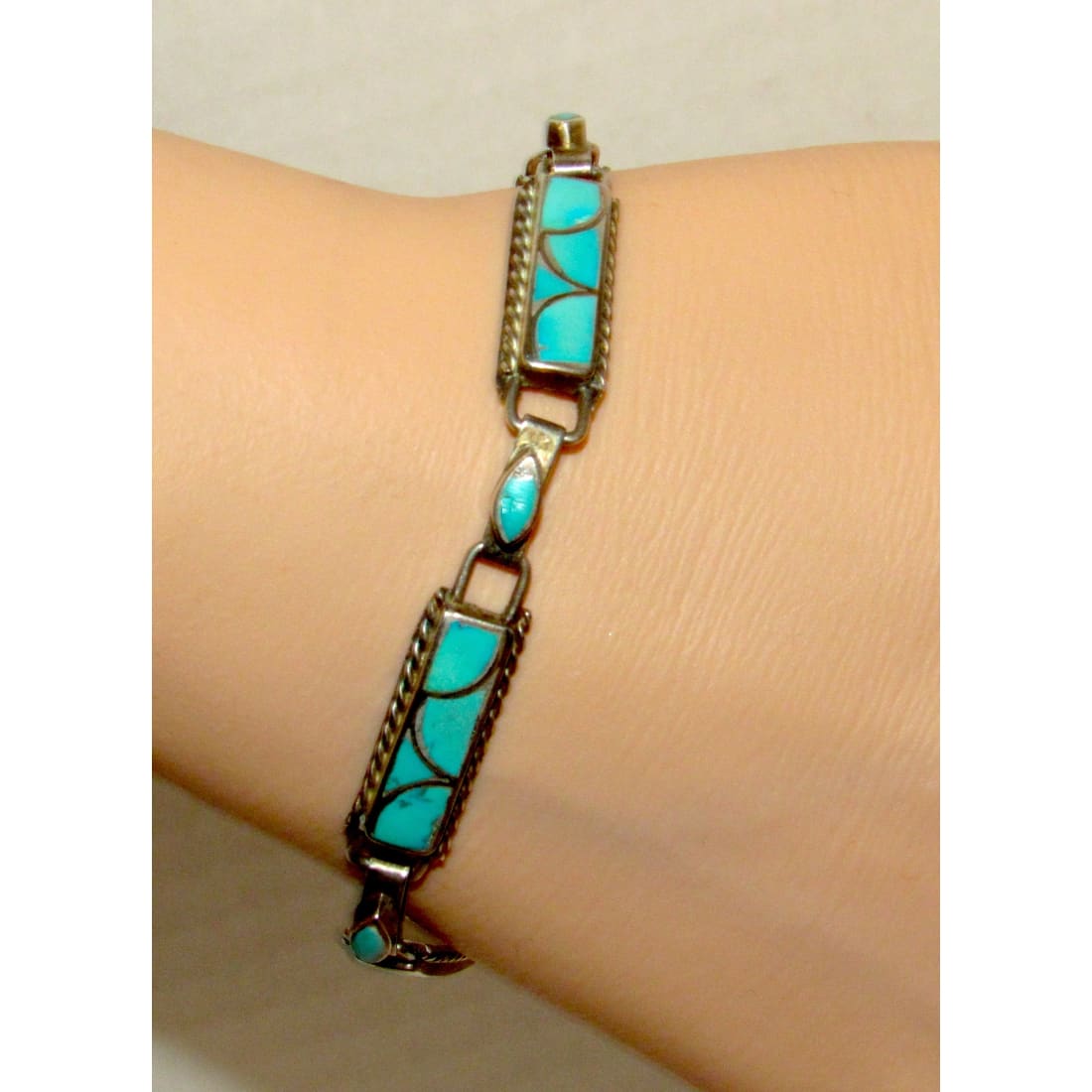 Old Pawn Zuni Link Bracelet Fish Scale Inlay Turquoise Sterling Silver Native