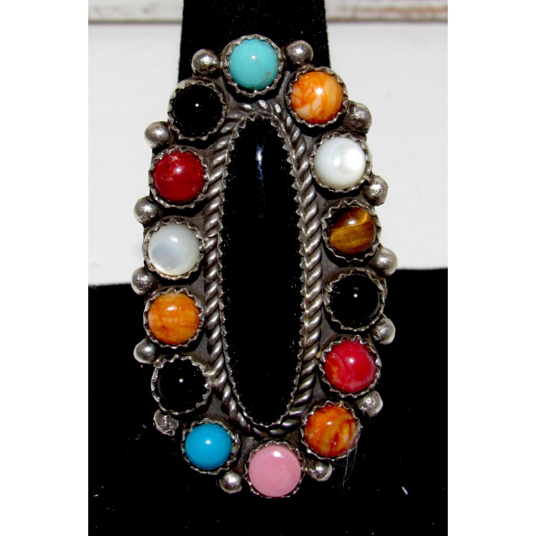 Navajo jewelry, Zuni Jewelry, Old Pawn Navajo, Old Pawn Zuni, Navajo Turquoise Rings, Navajo turquoise jewelry, Zuni turquoise jewelry, American Indian Jewelry, Navajo Bracelets, Zuni Bracelets, Navajo Rings, Zuni Rings, Old Pawn jewelry, Navajo Necklaces, Zuni Necklace