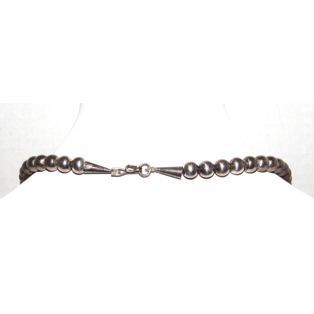 Vintage Navajo Pearls Necklace Sterling Silver 20"