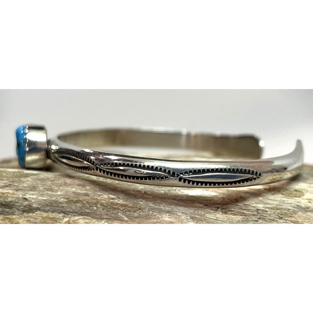Vintage Navajo Kingman Turquoise Stacker Cuff Bracelet Sterling R Werito