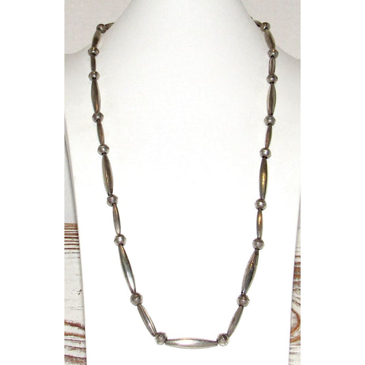 Vintage Navajo Pearls Necklace Melon & Saucer Beads Design Sterling Silver