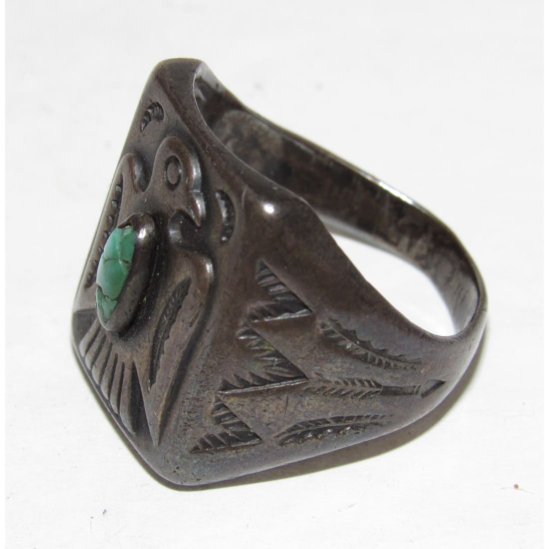 Navajo jewelry, Zuni Jewelry, Old Pawn Navajo, Old Pawn Zuni, Navajo Turquoise Rings, Navajo turquoise jewelry, Zuni turquoise jewelry, American Indian Jewelry, Navajo Bracelets, Zuni Bracelets, Navajo Rings, Zuni Rings, Old Pawn jewelry, Navajo Necklaces, Zuni Necklace