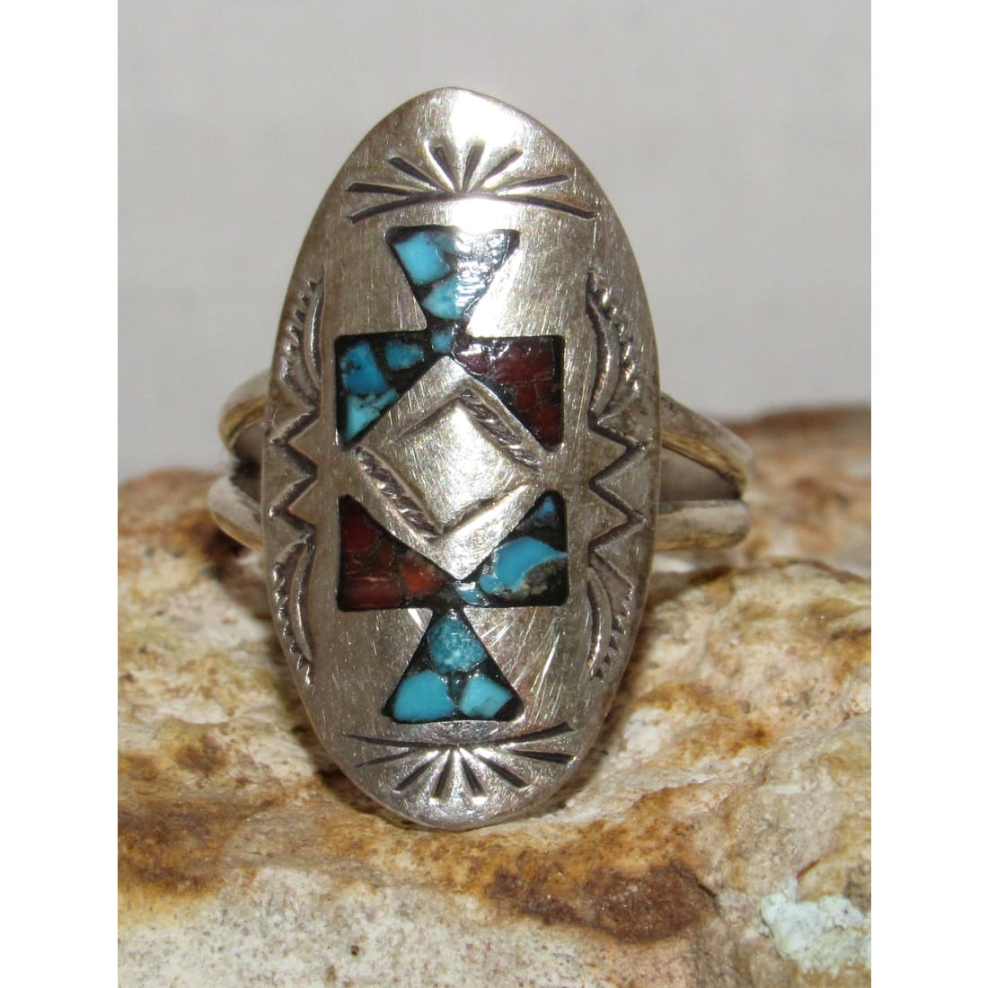 Navajo Inlay Ring Sz. 7 TribalDesign Turquoise Coral Inlay J. Yazzie