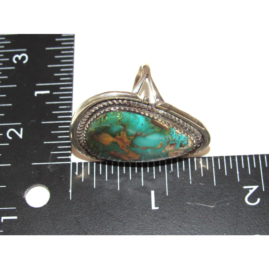 Navajo jewelry, Zuni Jewelry, Old Pawn Navajo, Old Pawn Zuni, Navajo Turquoise Rings, Navajo turquoise jewelry, Zuni turquoise jewelry, American Indian Jewelry, Navajo Bracelets, Zuni Bracelets, Navajo Rings, Zuni Rings, Old Pawn jewelry, Navajo Necklaces, Zuni Necklace