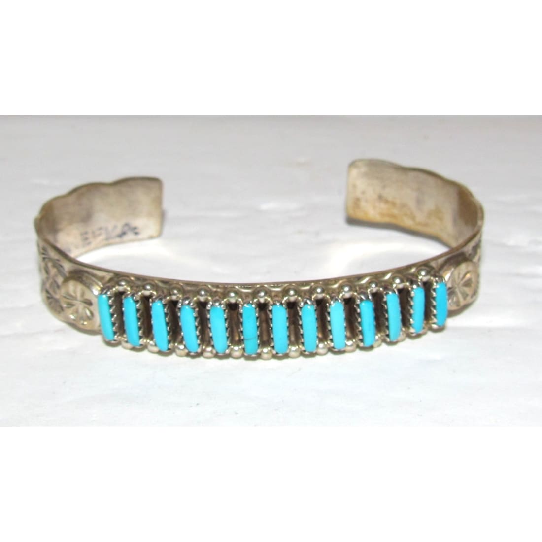 Vintage Zuni Sleeping Beauty Turquoise Cuff Bracelet Sterling Silver Stacker