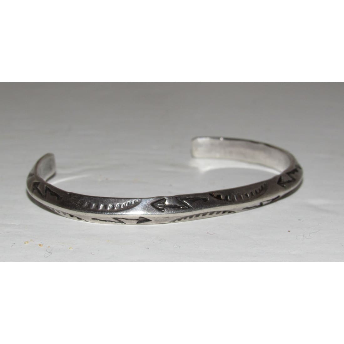 Old Pawn Navajo Carinated Ingot Cuff Bracelet Sterling Silver Native American