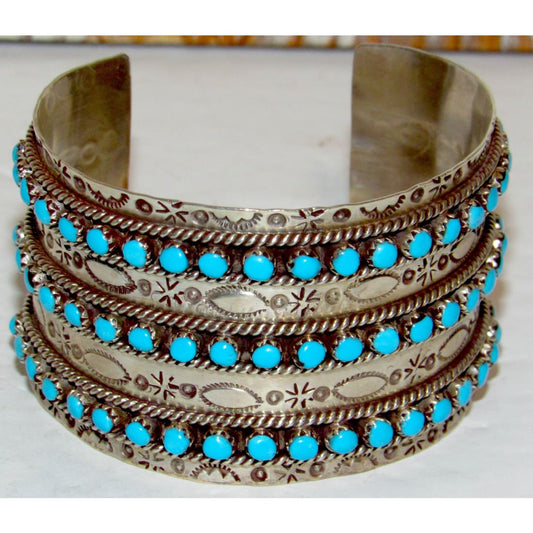 Zuni Sleeping Beauty Mine Snake Eye Turquoise Cuff Bracelet Sterling Signed
