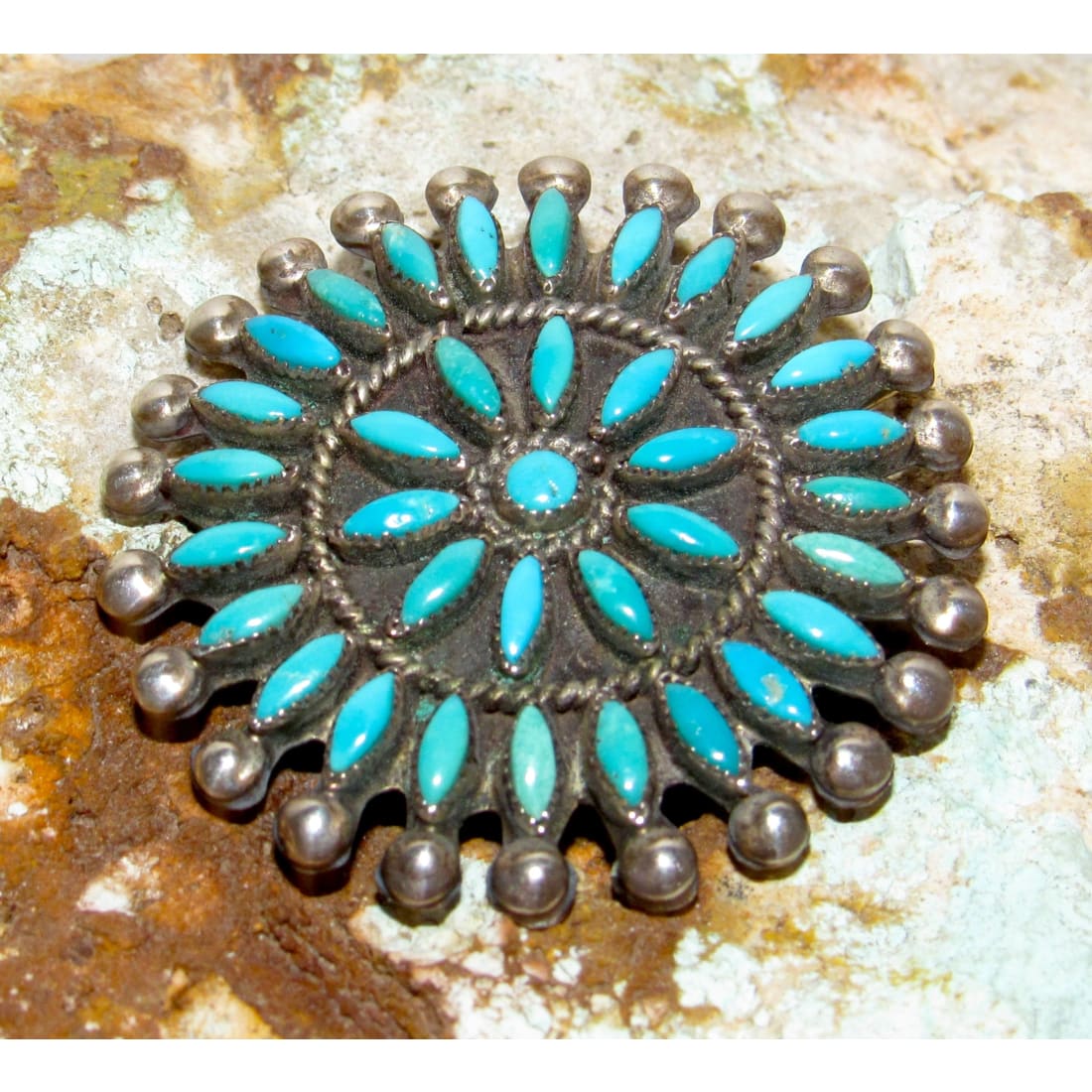 Old Pawn Zuni Petit Point Turquoise Cluster Brooch Pin Sterling Hustito Family
