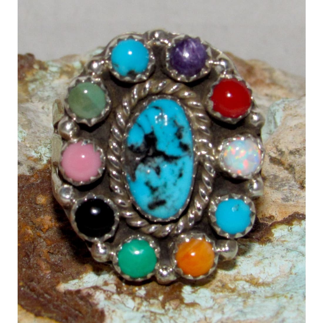 Navajo jewelry, Zuni Jewelry, Old Pawn Navajo, Old Pawn Zuni, Navajo Turquoise Rings, Navajo turquoise jewelry, Zuni turquoise jewelry, American Indian Jewelry, Navajo Bracelets, Zuni Bracelets, Navajo Rings, Zuni Rings, Old Pawn jewelry, Navajo Necklaces, Zuni Necklace