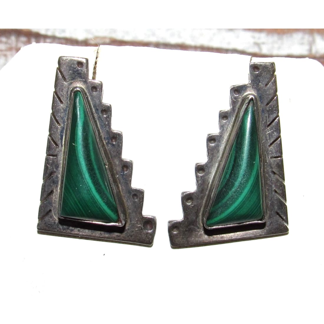 Navajo jewelry, Zuni Jewelry, Old Pawn Navajo, Old Pawn Zuni, Navajo Turquoise Rings, Navajo turquoise jewelry, Zuni turquoise jewelry, American Indian Jewelry, Navajo Bracelets, Zuni Bracelets, Navajo Rings, Zuni Rings, Old Pawn jewelry, Navajo Necklaces, Zuni Necklace