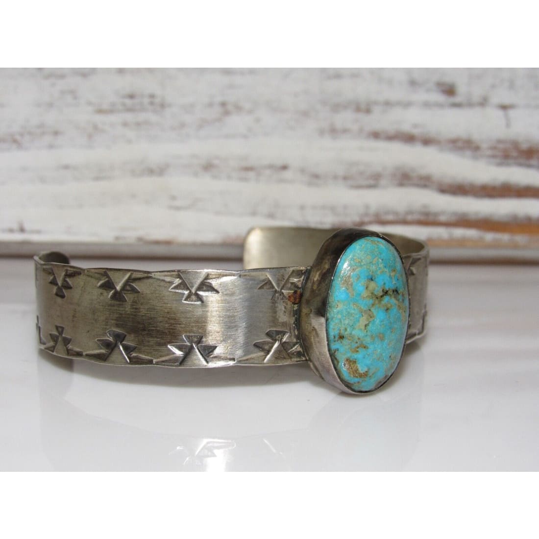 Navajo Ithaca Peak Turquoise Cuff Bracelet Sterling Silver