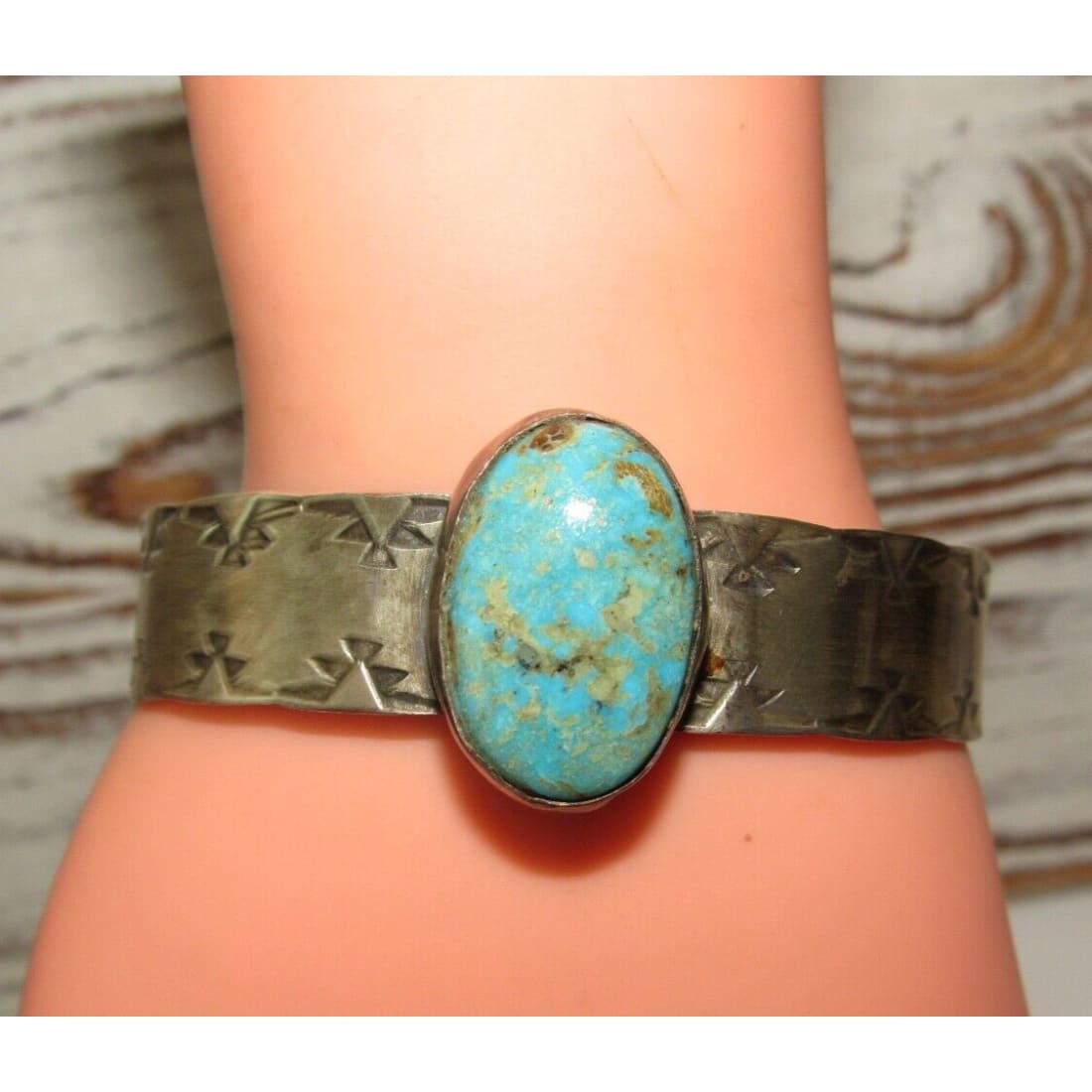 Navajo Ithaca Peak Turquoise Cuff Bracelet Sterling Silver