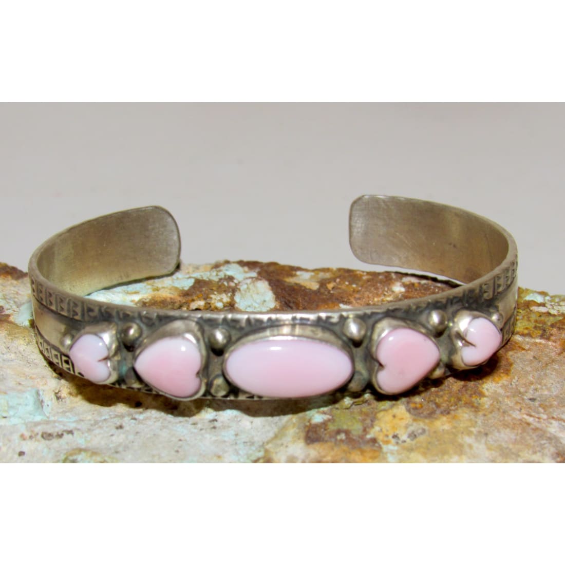 Navajo Pink Conch Hearts & Turquoise Bracelet Stacker