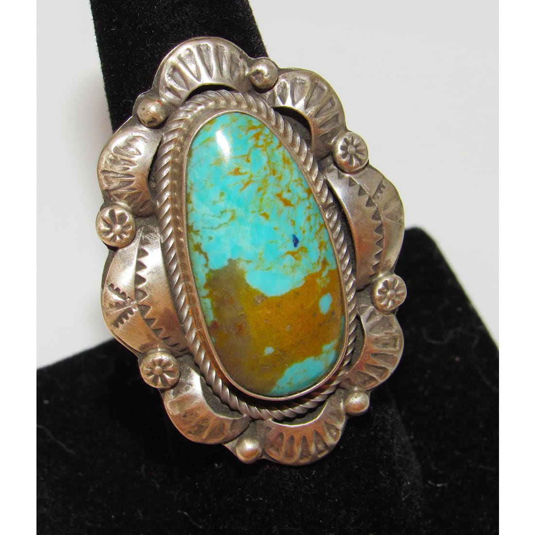 Navajo Royston Turquoise Statement Ring Sz 7.5 Sterling