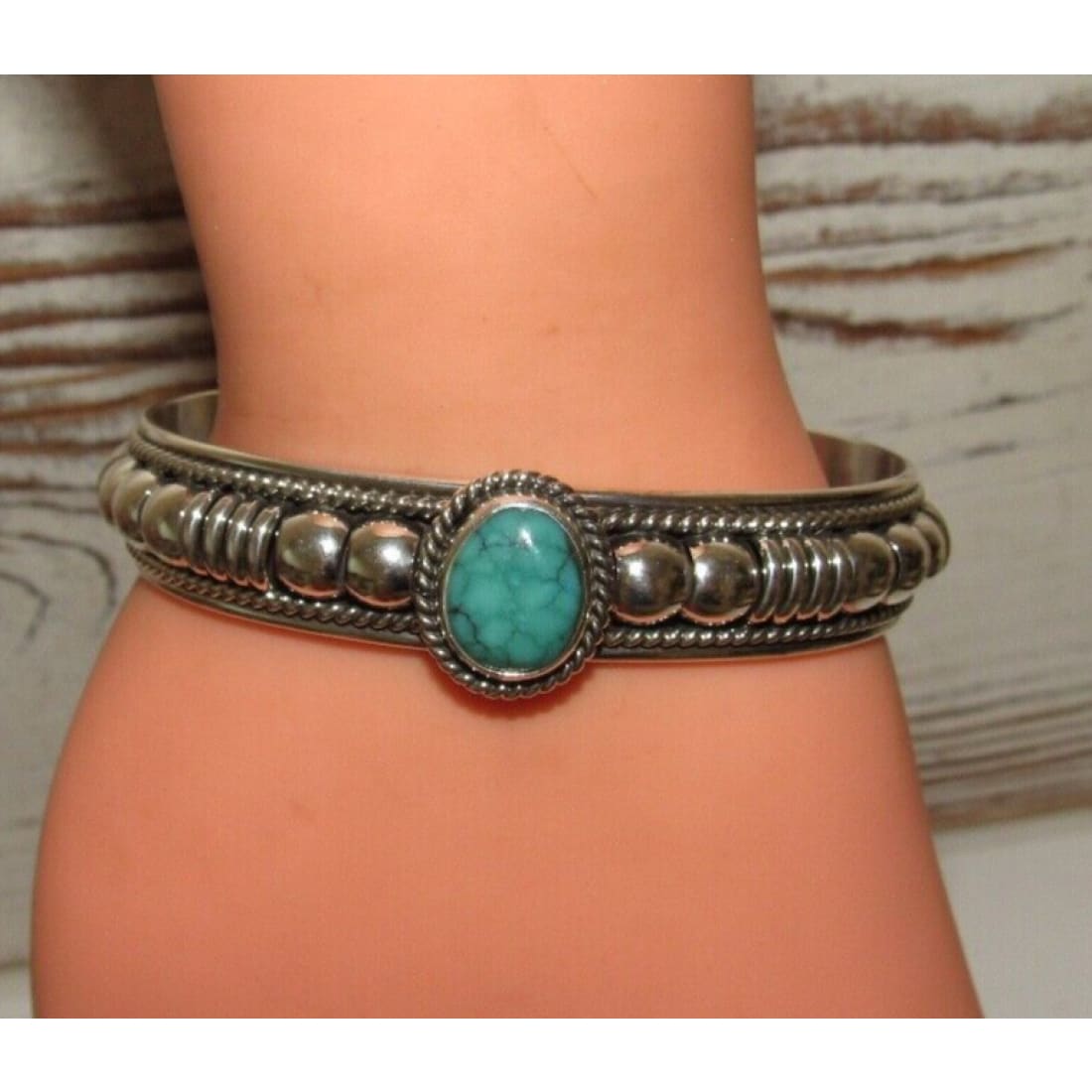 Navajo Sterling Silver Green Kingman Turquoise Cuff Bracelet