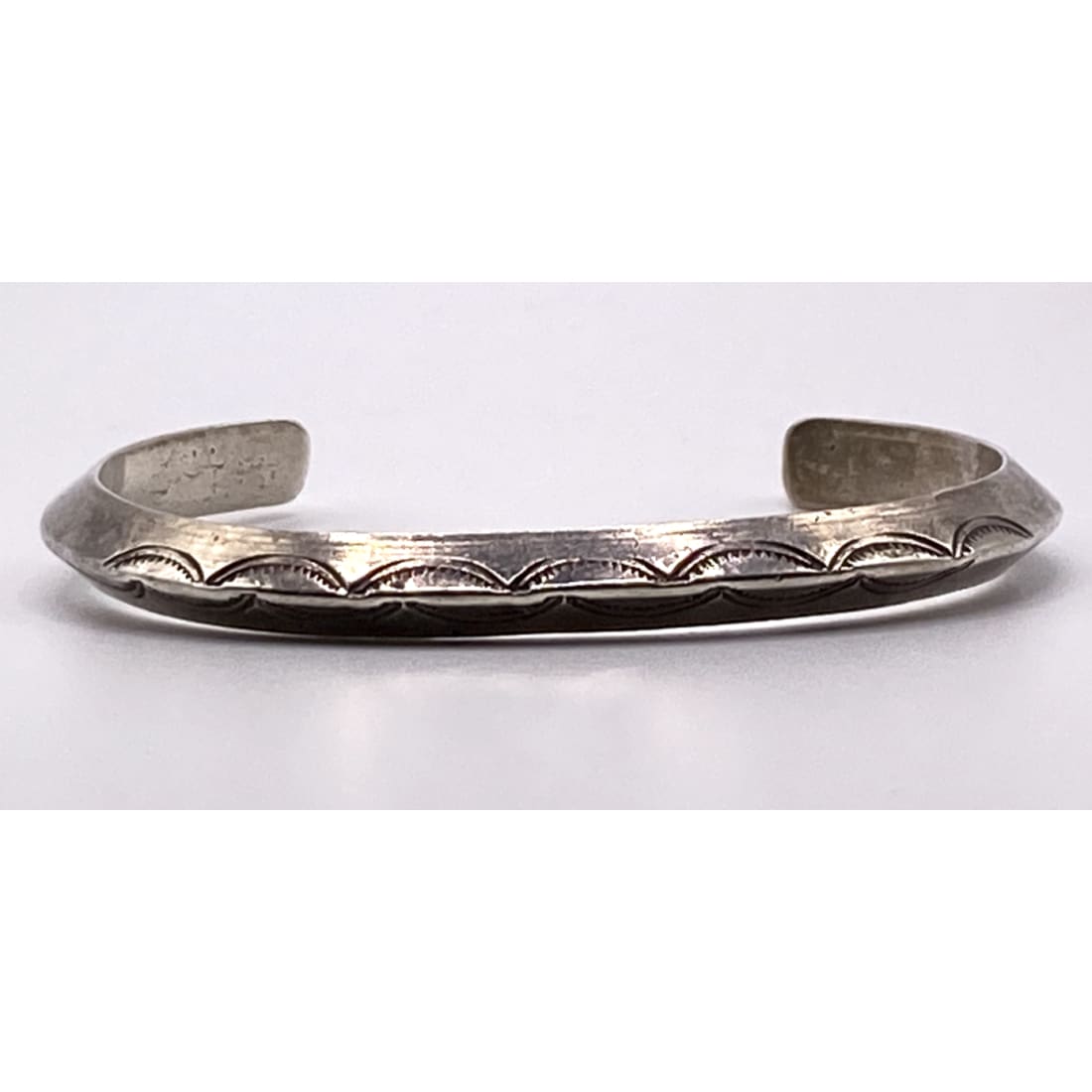 Old Pawn Navajo Carinated Stacker Cuff Bracelet Ingot