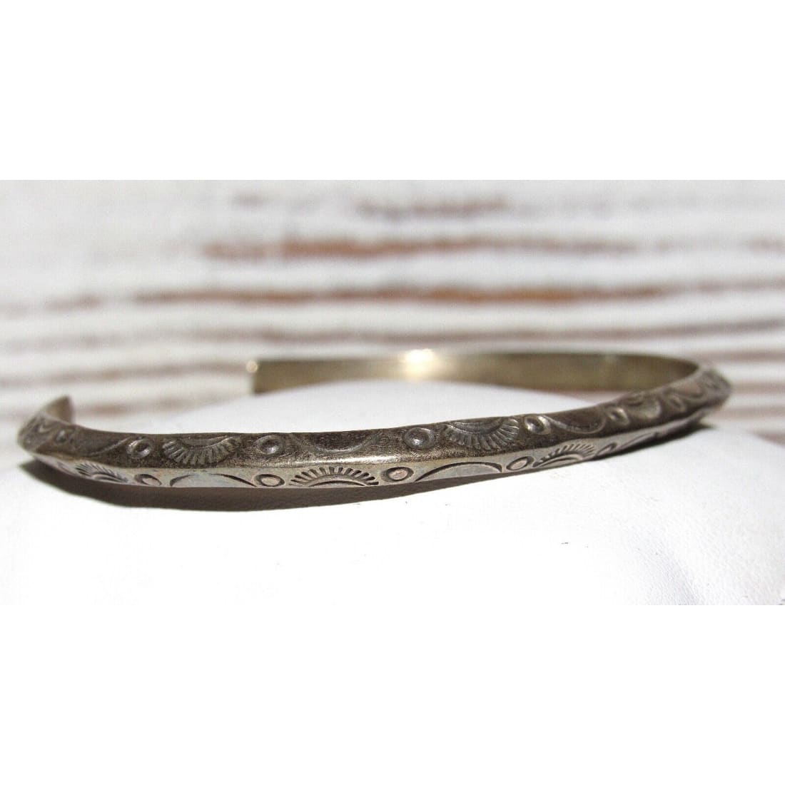 Old Pawn Navajo Carinated Stacker Cuff Bracelet Ingot