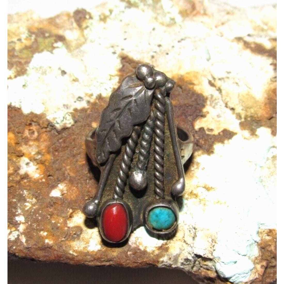 Old Pawn Navajo Turquoise Coral Ring Size 8.5 Sterling