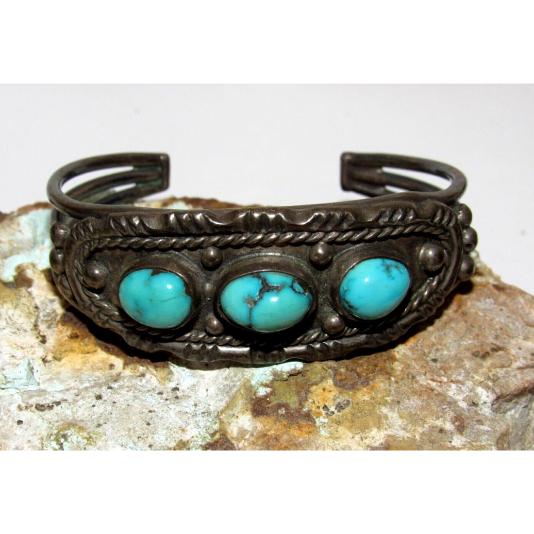 Old Pawn Navajo Turquoise Cuff Bracelet Sterling Silver