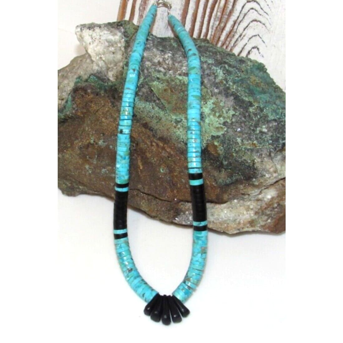 Santo Domingo Kingman Black Onyx Heishi Necklace Lupe