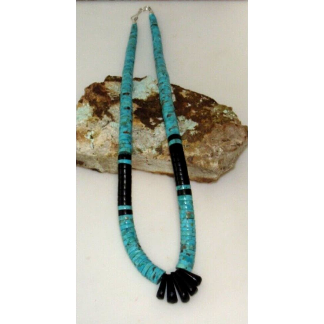 Santo Domingo Kingman Black Onyx Heishi Necklace Lupe