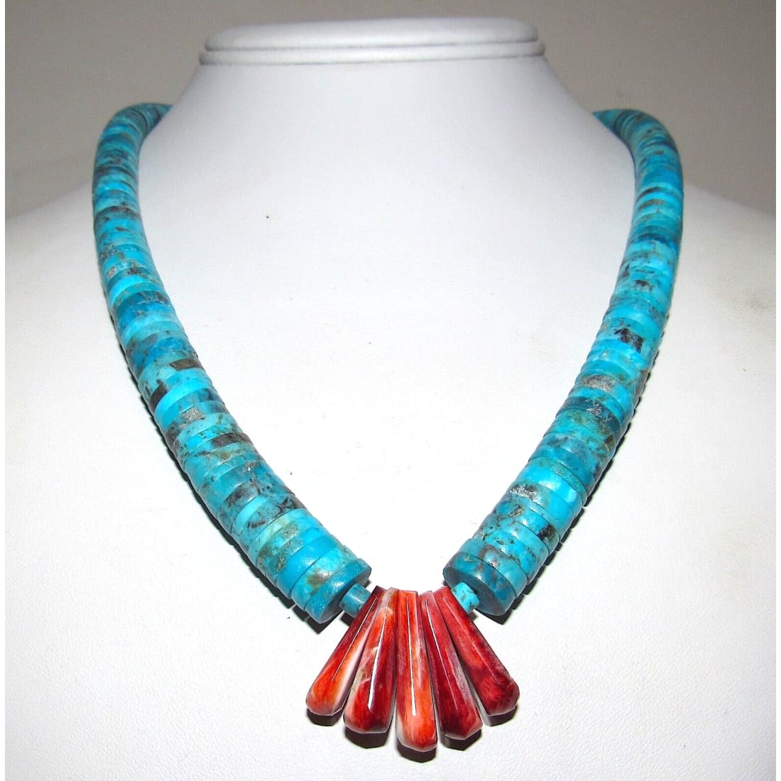 Santo Domingo Kingman Turquoise Red Spiny Heishi Necklace