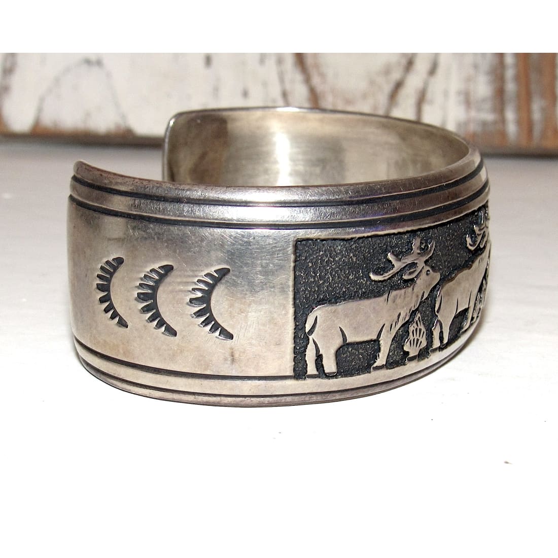 VTG Navajo Tommy Singer Elk Cuff Bracelet Sterling Silver