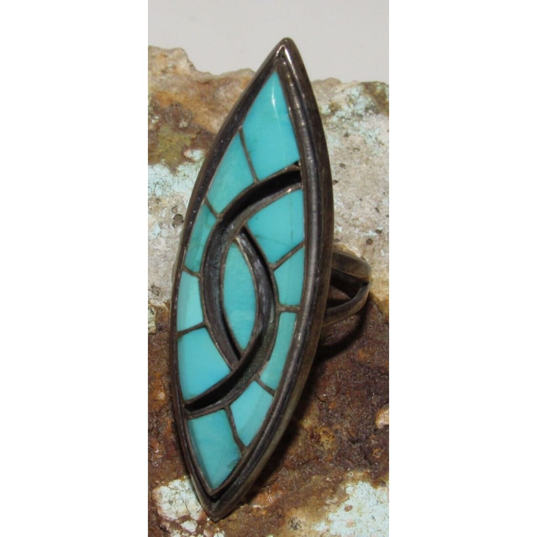 VTG Zuni Turquoise Inlay Statement Ring Size 8 Sterling