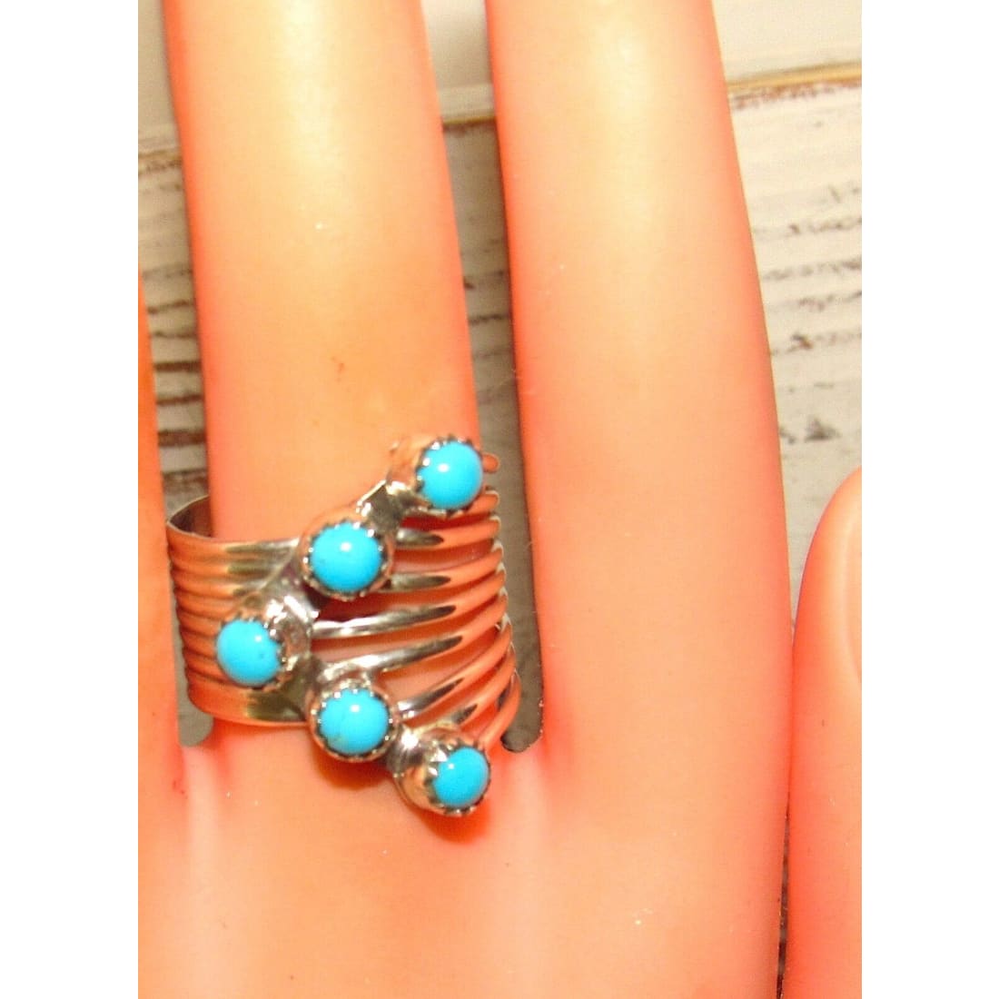 Zuni Snake Eye Turquoise Cluster Ring Size 7 Sterling Silver
