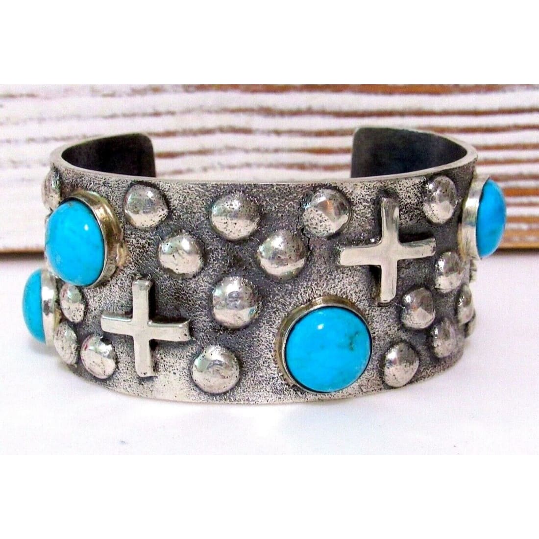 Huge Navajo Bracelet Tufa Cast Sterling Sleeping Beauty 