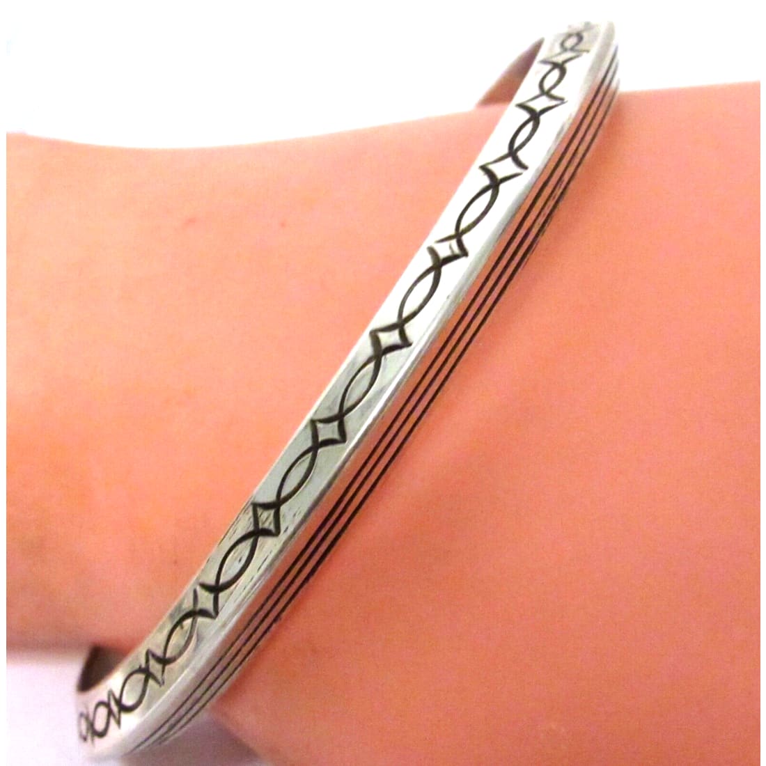 Navajo Bangle Bracelet Sterling Silver Ingot Tribal Design 