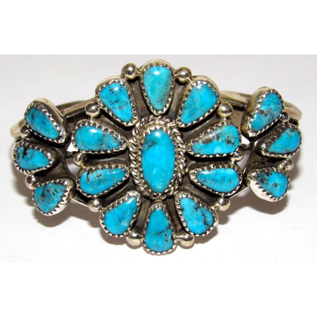 Navajo Kingman Turquoise Cluster Cuff Bracelet Sterling 
