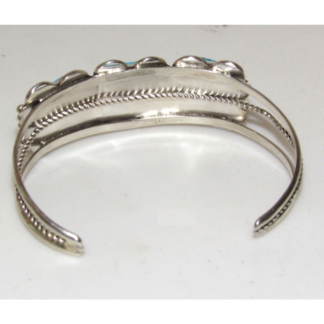 Navajo Kingman Turquoise Sterling Silver Cuff Bracelet 