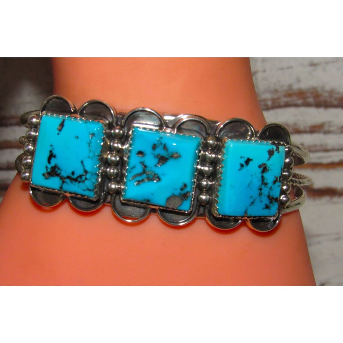 Navajo Kingman Turquoise Sterling Silver Cuff Bracelet 