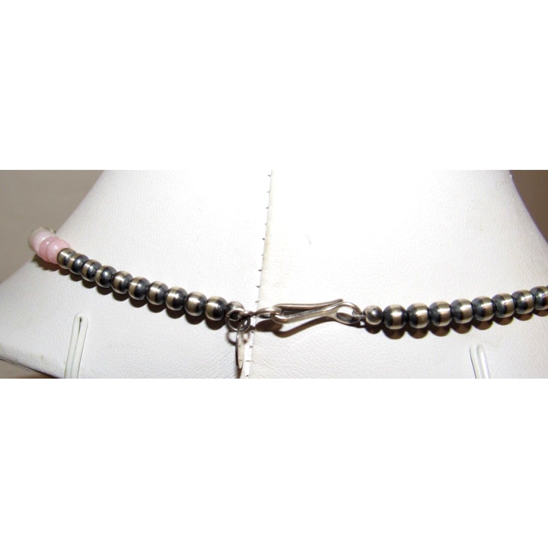 Navajo Pearls Choker Necklace Sterling Silver Pink Shell 16