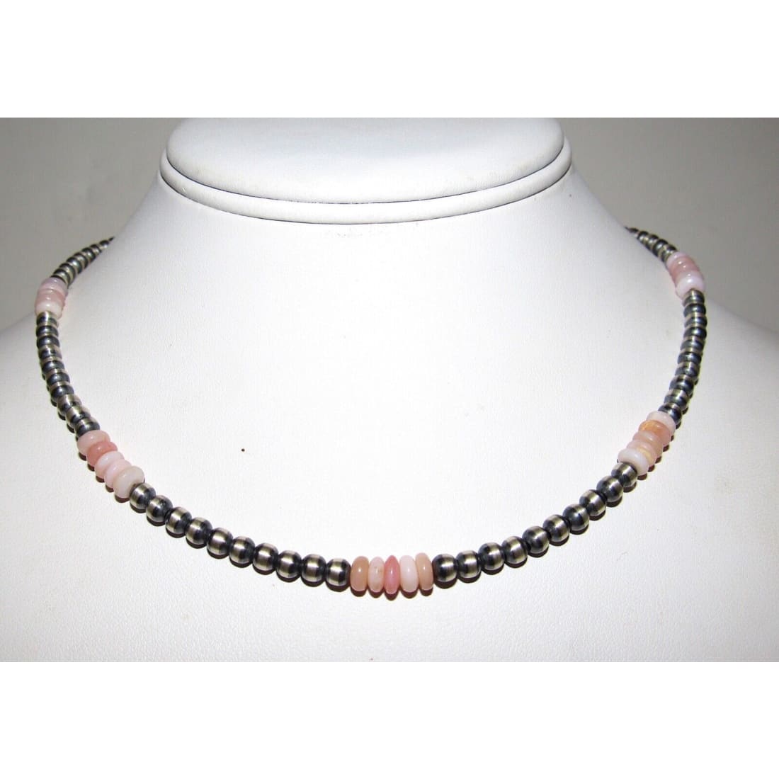 Navajo Pearls Choker Necklace Sterling Silver Pink Shell 16 