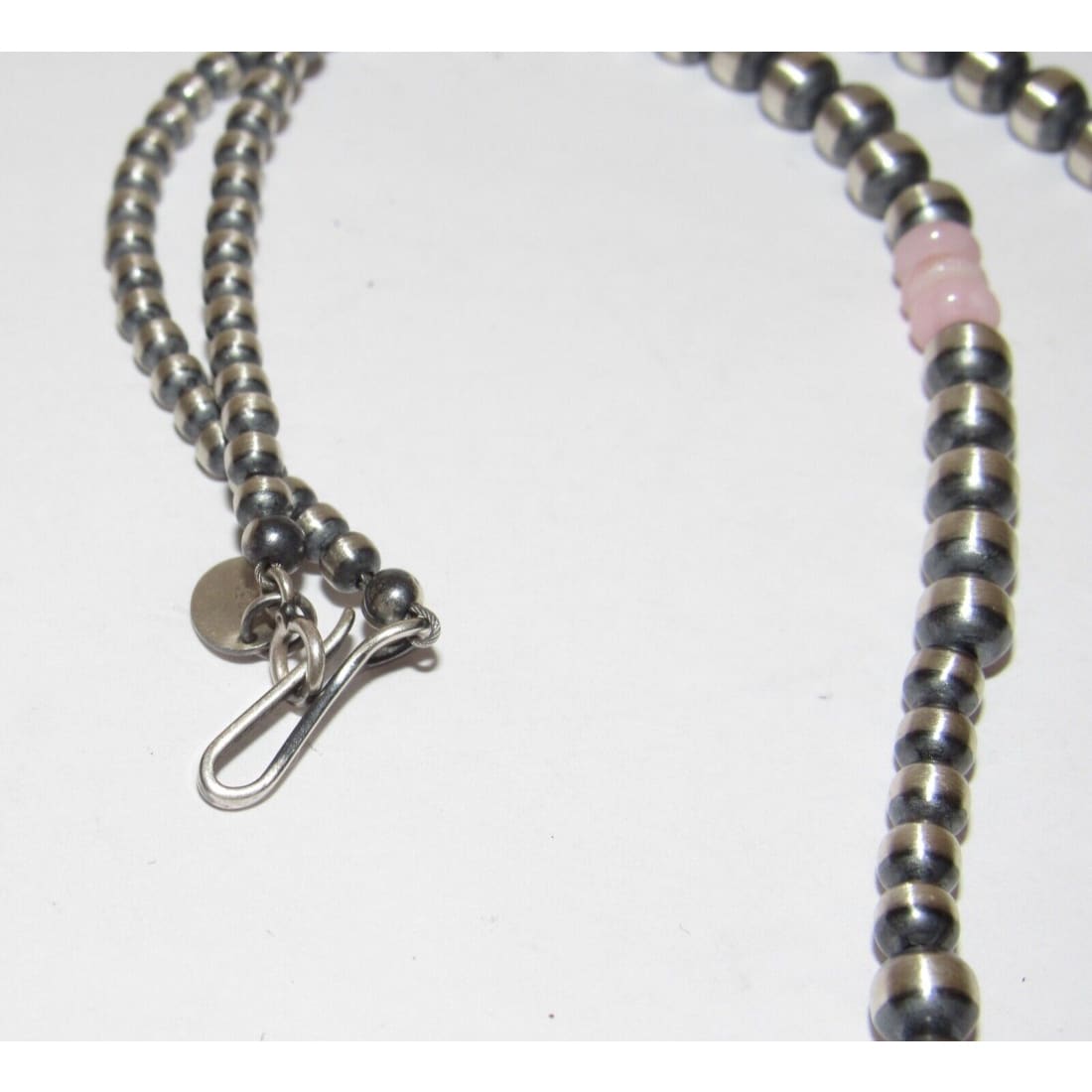 Navajo Pearls Choker Necklace Sterling Silver Pink Shell 18 