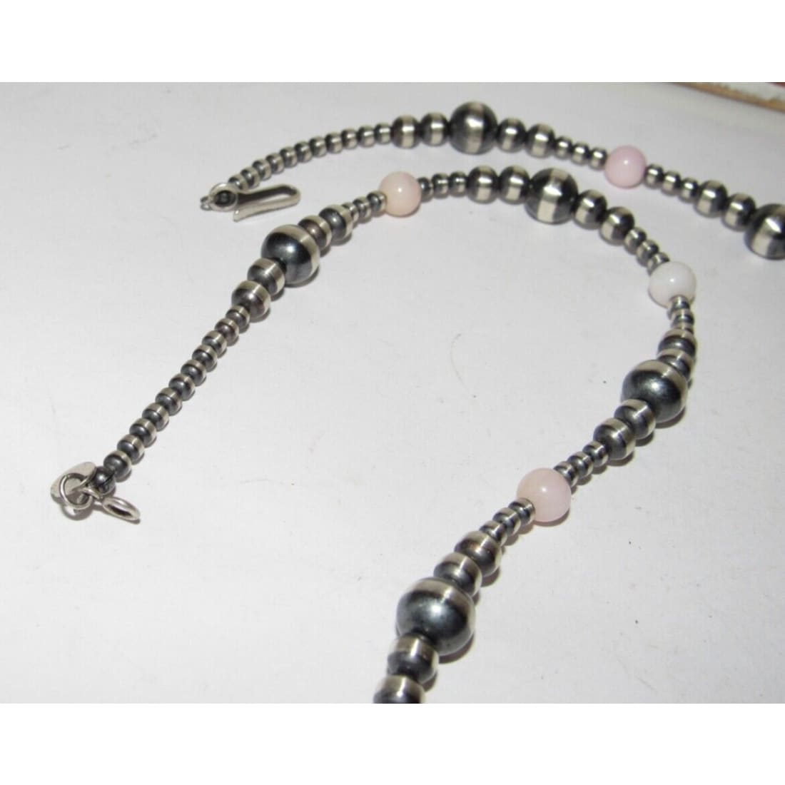 Navajo Pearls Necklace Sterling Silver Pink Conch Shell 20