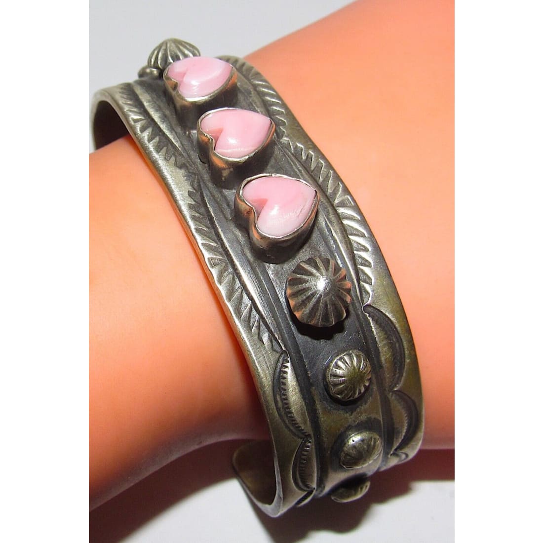 Navajo Pink Heart Shell Stacker Cuff Bracelet Chimney Butte 