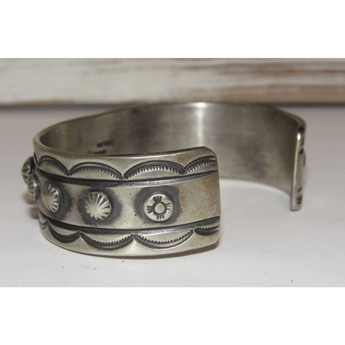 Navajo Pink Heart Shell Stacker Cuff Bracelet Chimney Butte 
