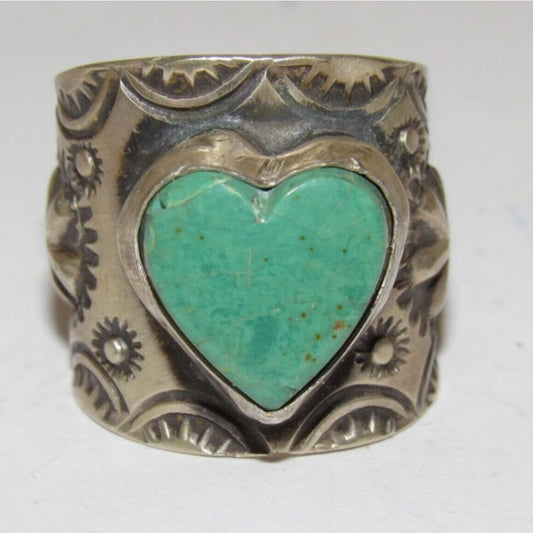 Navajo R.Willie Turquoise Heart Ring Sz 7.5 Sterling Signed