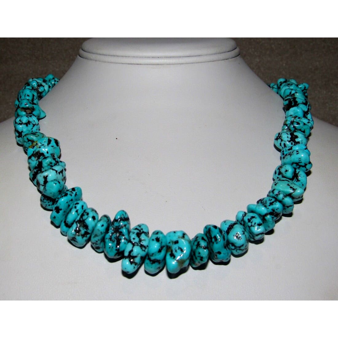 Navajo Sleeping Beauty Turquoise Nugget Necklace 18 Sterling