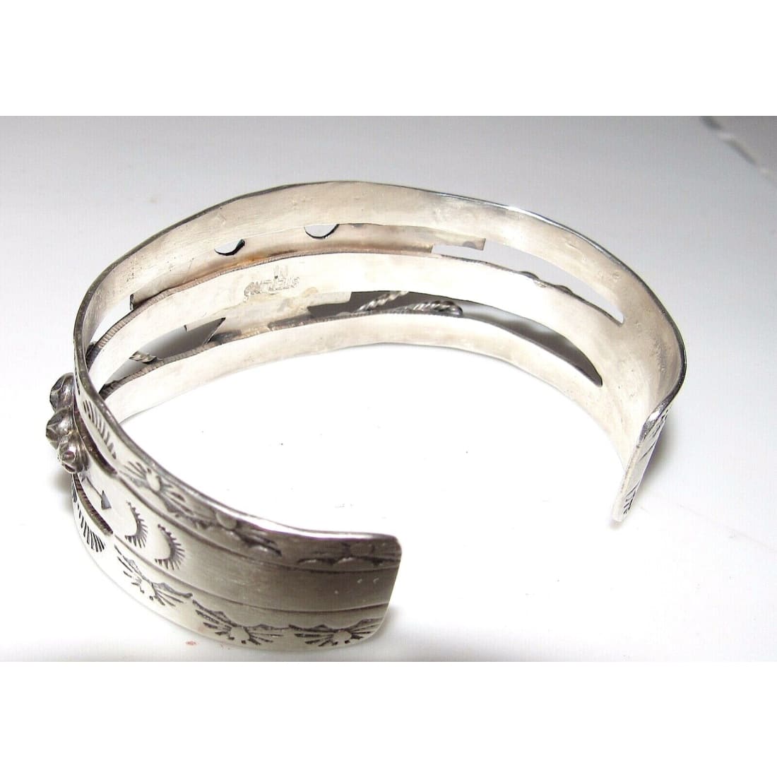 Navajo Thunderbird Cuff Bracelet Sterling Sleeping Beauty 
